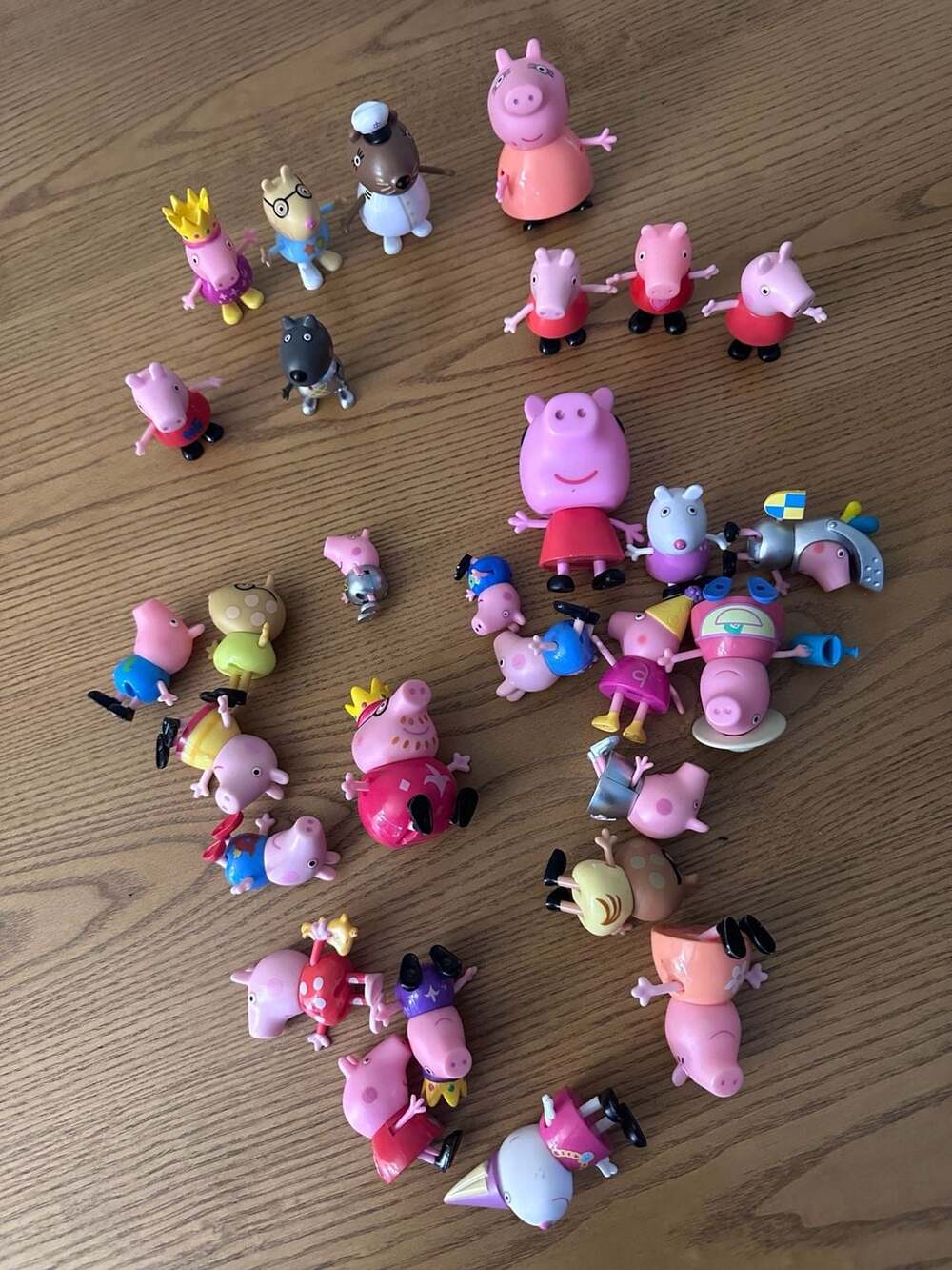 Peppa Pig Friends and Family Figures Lot of 25 Toys